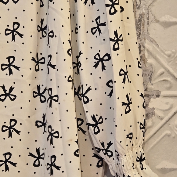 Talbots Smocked-Sleeve Bow Top Women's Size XL Casual Cottage Core Black/Cream - Picture 5 of 14